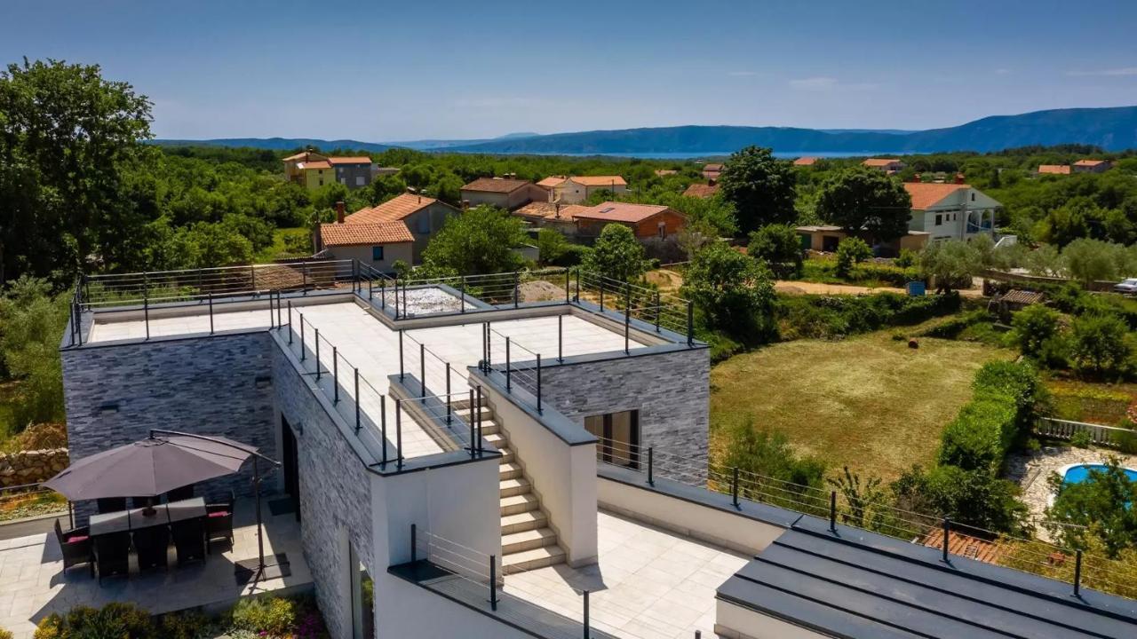 Luxury Villa Subventus Bajcici Exterior photo